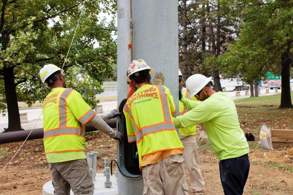 high mast pole lighting