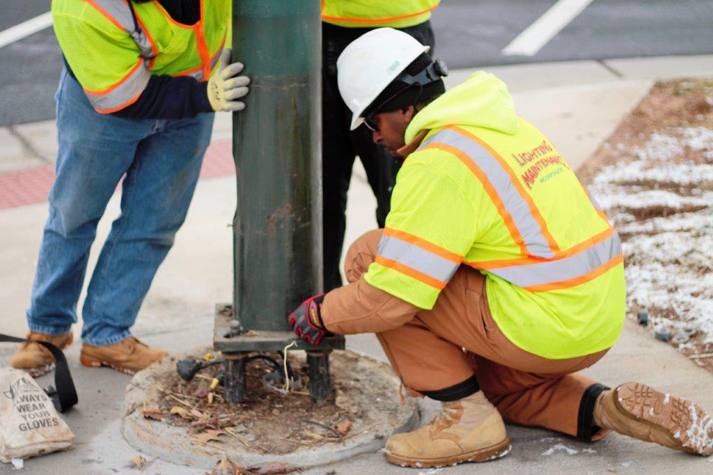 street light pole lighting